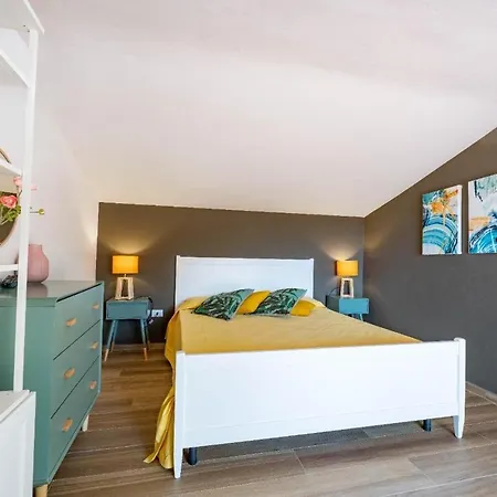 La Turistica Apartamento *